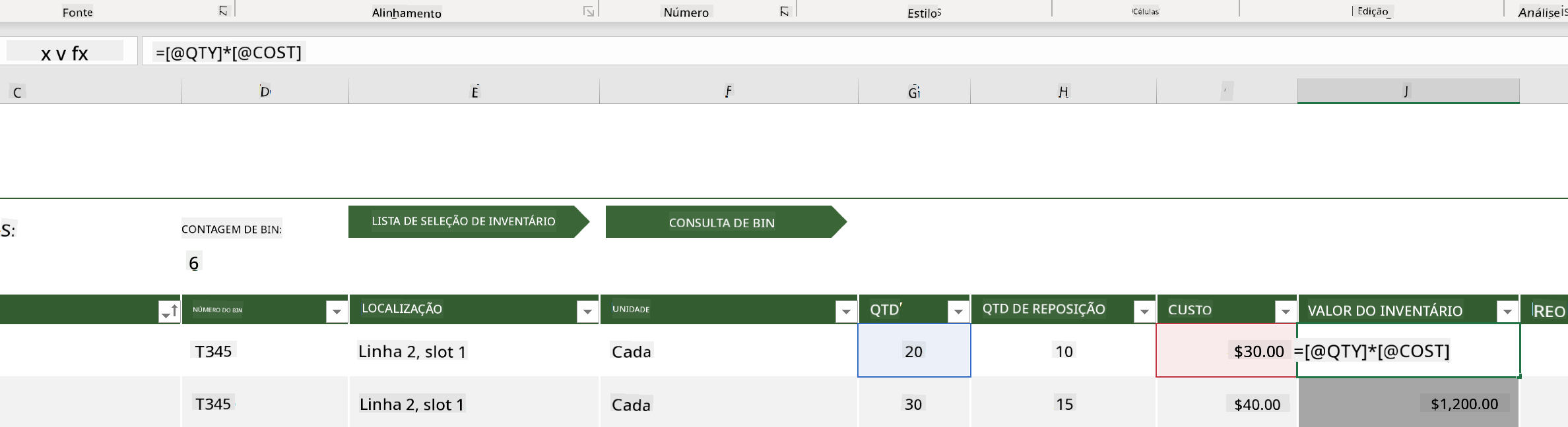 Uma fórmula destacada de um exemplo de lista de inventário no Microsoft Excel